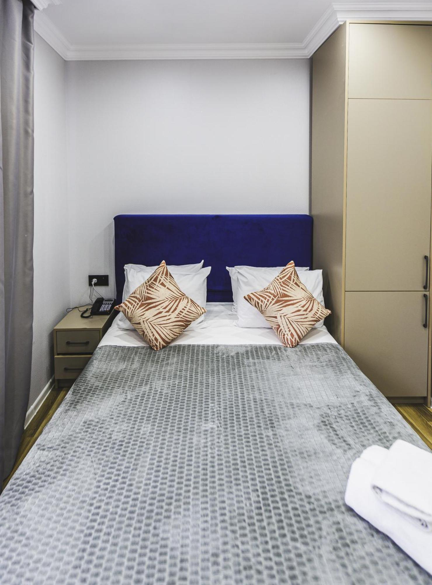 Hillside City Center Hotel Baku Exterior photo